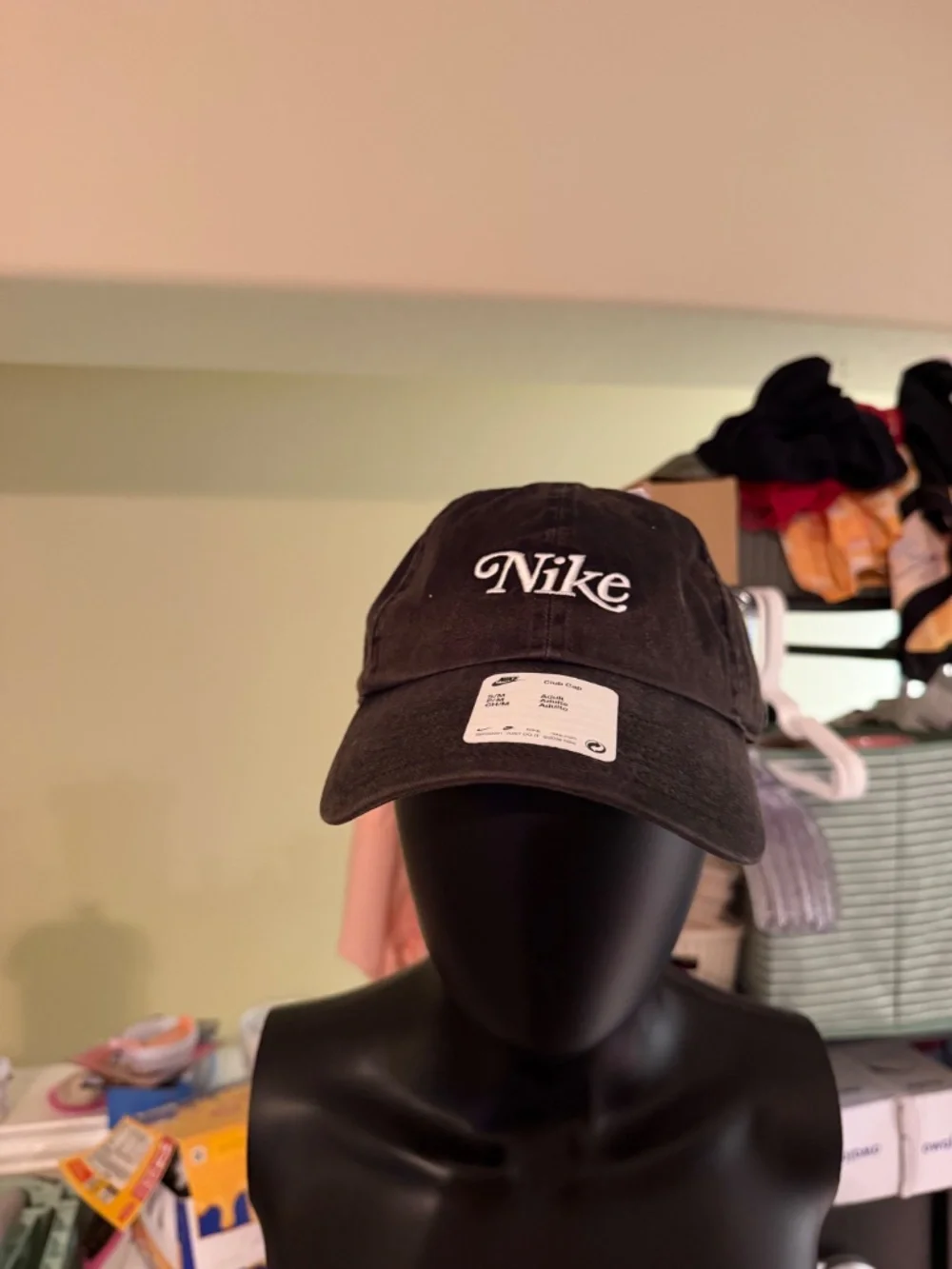 Nike Club Cap Black “Nike” Embroidered Adjustable Hat 1972 Unisex S/M
